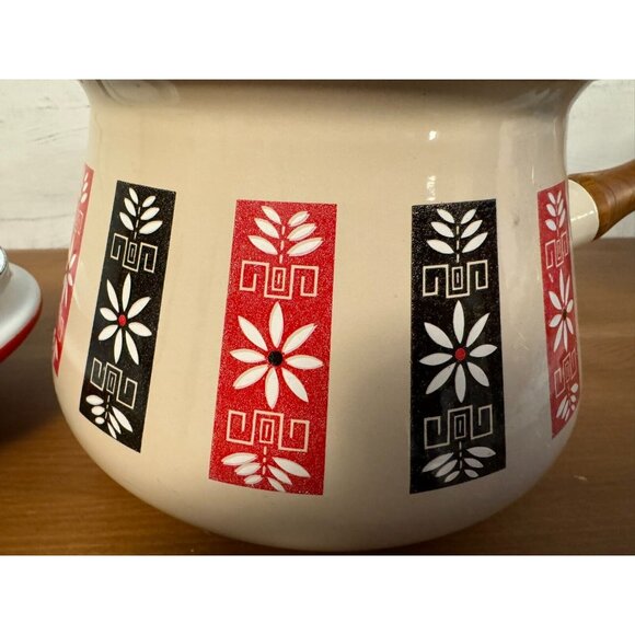 Enamel fondue soup cider pot with wooden handle 1960s Midcentury Modern MCM - Picture 3 of 6